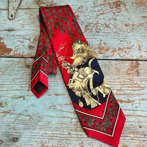 Ferrell Reed 100% Silk Tie Hand Made in America Santa Claus Father Christmas - Picture 1 of 3
